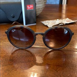 Ray Ban Sunglasses RB 4222